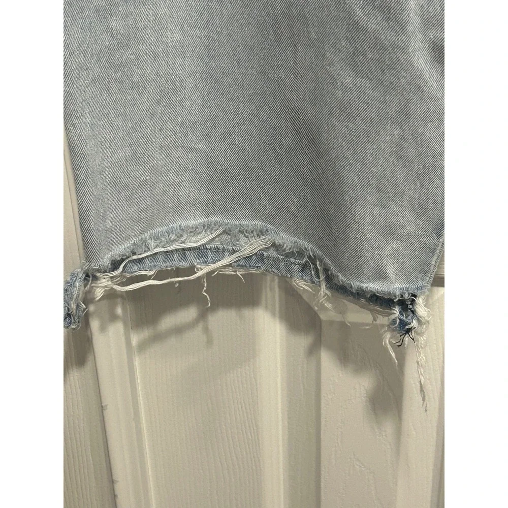 Empyre Mens Distressed Cargo Jeans Light Wash Spray Can Patch Size 36 Loose Fit - Picture 7 of 8